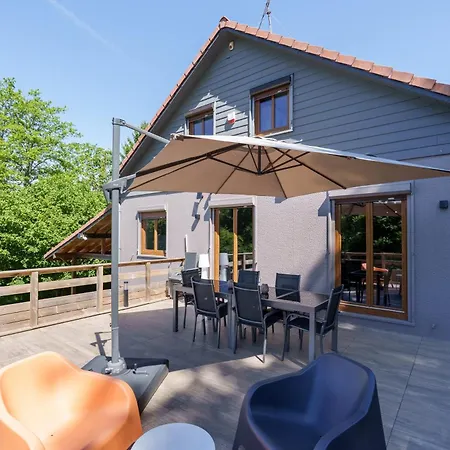 Ferienhaus La Boule - Joli Pour 9 Avec Un Grand Jardin Vienville
